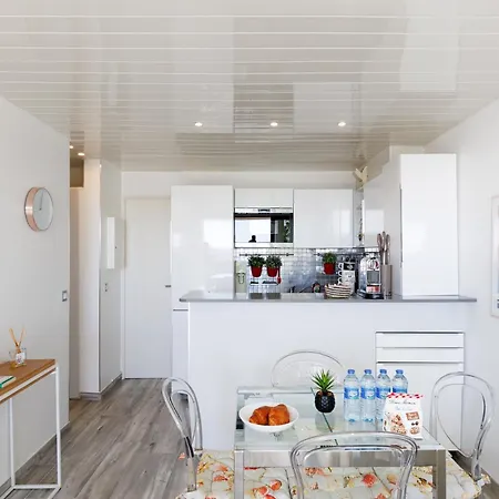 Appartamento Vue Avec Grande Terrasse -