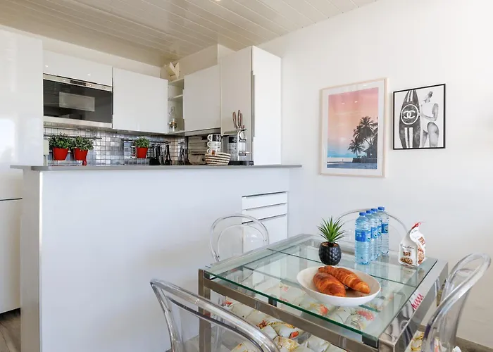 Vue Avec Grande Terrasse -